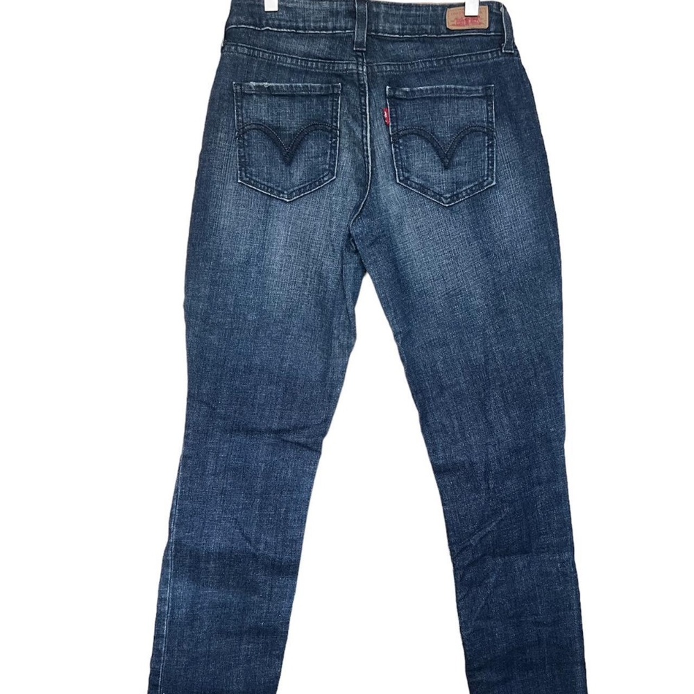 Levi's curvy cut dark wash 528 jeans